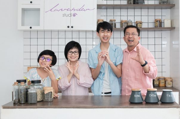 chụp hình gia đình Tết