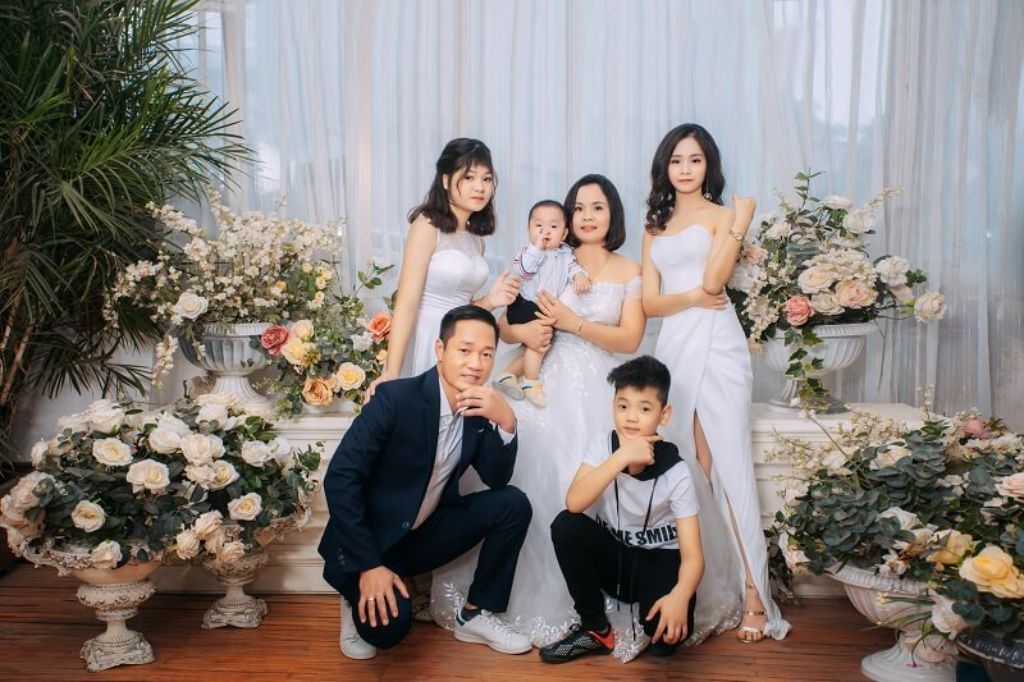 Địa chỉ nào chụp ảnh gia đình đẹp ở Đà Nẵng Ted&Benz Studio – Địa chỉ chuyên chụp ảnh gia đình đẹp tại Đà Nẵng