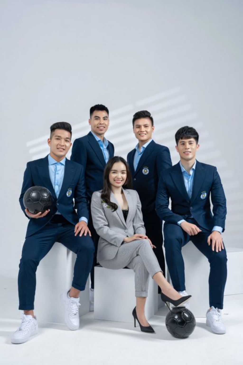 Nhiếp ảnh gia Phạm Vũ – Cung cấp dịch vụ chụp ảnh profile công ty ấn tượng