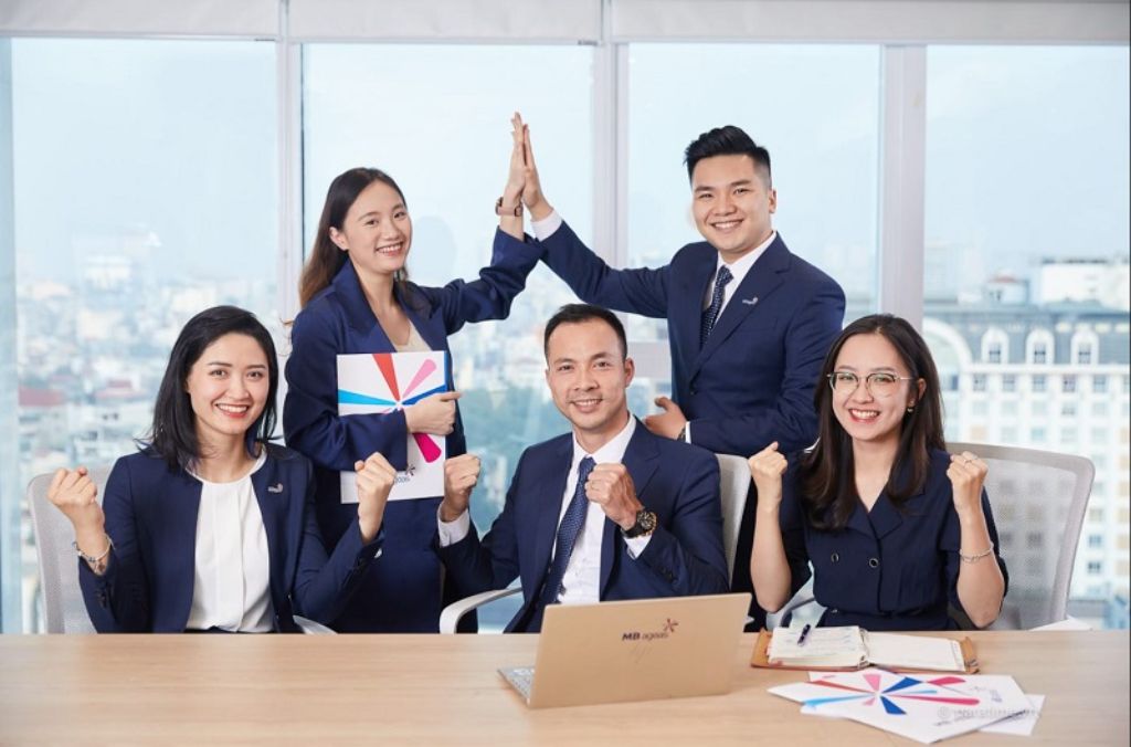 Protiem Studio – Mang đến dịch vụ chụp ảnh profile doanh nghiệp lung linh nhất