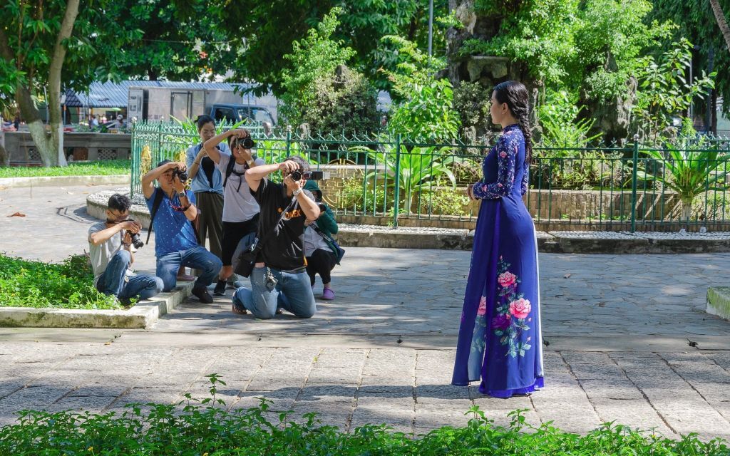 thuê thợ chụp ảnh uy tín ở Đà Nẵng đẹp và xu hướng nhất