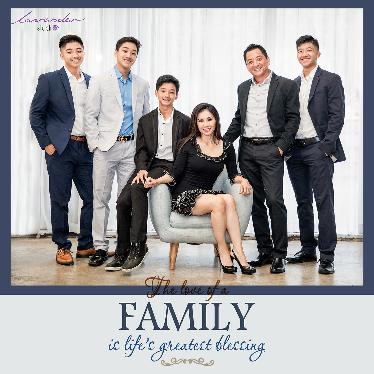 Studio chụp ảnh gia đình giá rẻ ở Lavender TP HCM