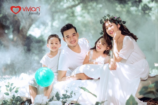 Chụp ảnh gia đình ở Vivian Hà Nội Chụp ảnh gia đình ở Vivian Hà Nội