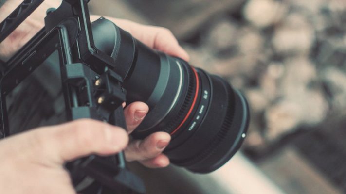 Bật mí giá dịch vụ thuê thợ chụp ảnh tại Hà Nội