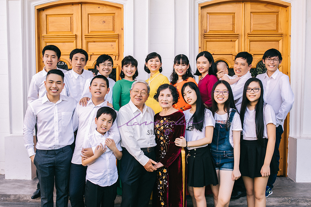 Chụp hình gia đình dịp Tết tại TP HCM bao nhiêu tiền