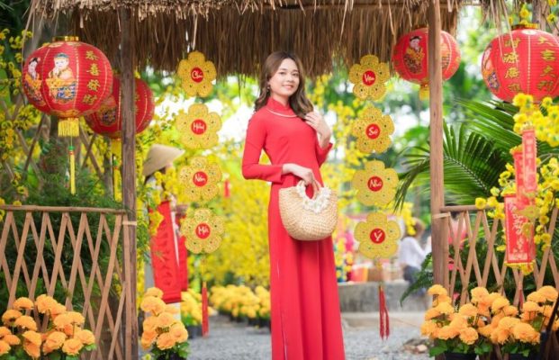 Thuê thợ chụp ảnh Tết đẹp ở Hà Nội 2024