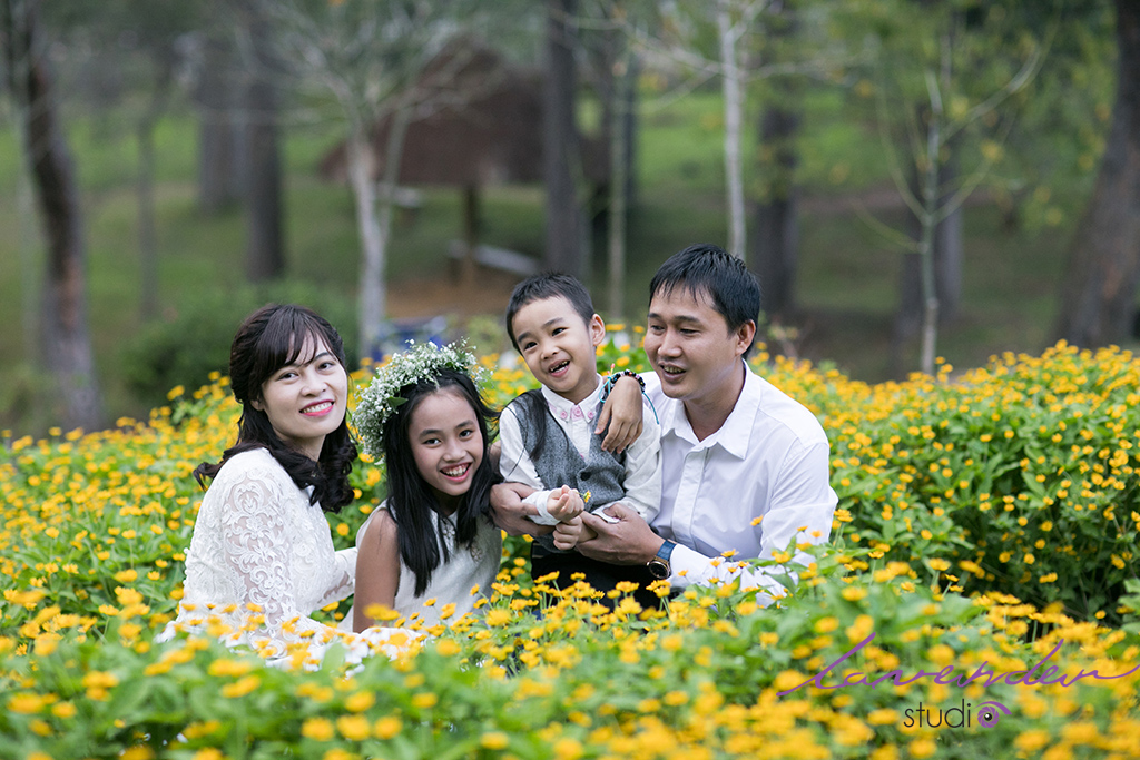 studio chụp ảnh gia đình Tết tại Hà Nội