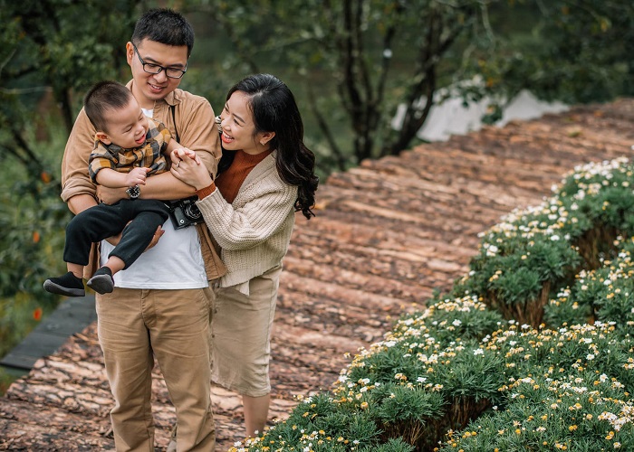 Chụp hình gia đình Tết ngoại cảnh Chụp hình gia đình Tết ngoại cảnh