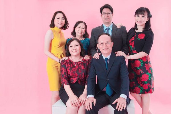 studio chụp ảnh gia đình uy tín studio chụp ảnh gia đình uy tín