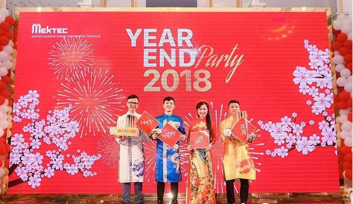 Chụp ảnh tất niên cuối năm có ý nghĩa gì Chụp ảnh tất niên cuối năm có ý nghĩa gì