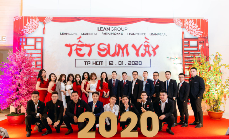 Chụp ảnh tất niên cuối năm có ý nghĩa gì Chụp ảnh tất niên cuối năm có ý nghĩa gì