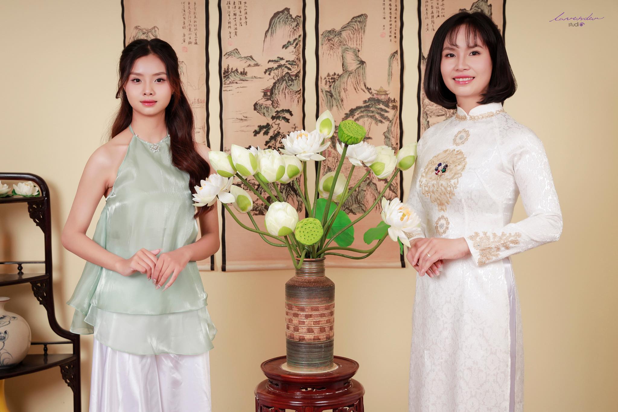 Xinh lung linh với bộ ảnh gia đình Tết đẹp tại Hội An Xuân Ất Tỵ 2025