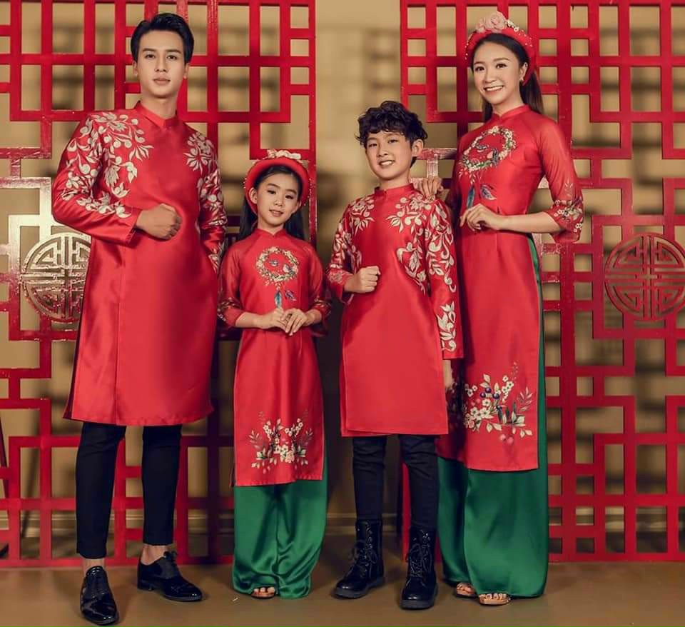 Concept chụp hình gia đình phong cách truyền thống