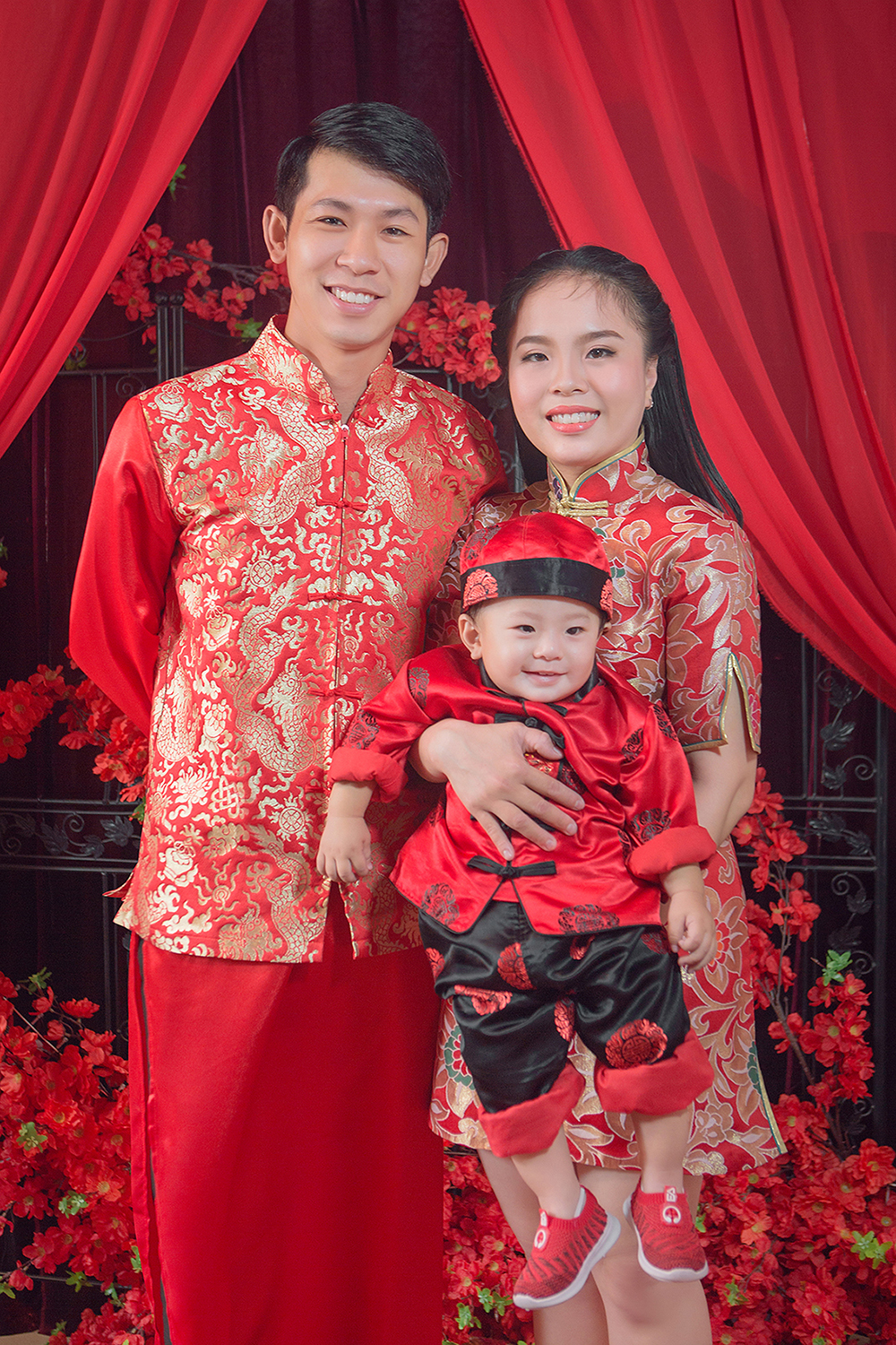 Concept chụp hình gia đình phong cách truyền thống