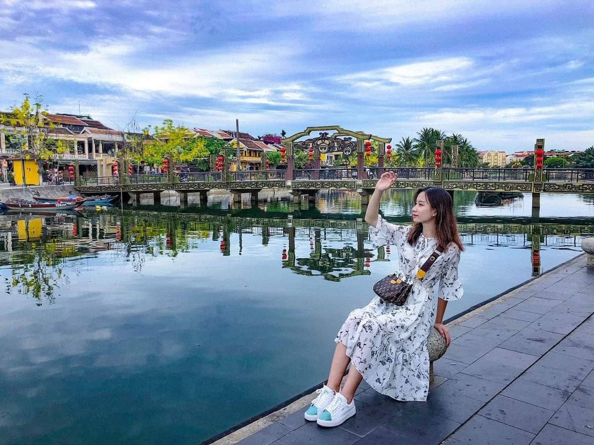 Có ngay ảnh đẹp khi chọn 10 đơn vị cho thuê thợ chụp ảnh du lịch tại Hội An uy tín