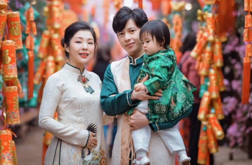 Top 10 studio chụp ảnh gia đình tại Hà Nội giá rẻ năm 2025-2026