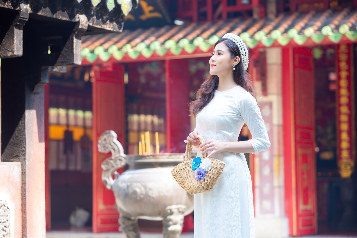 Cách tạo dáng chụp ảnh áo dài một mình cực kỳ ấn tượng