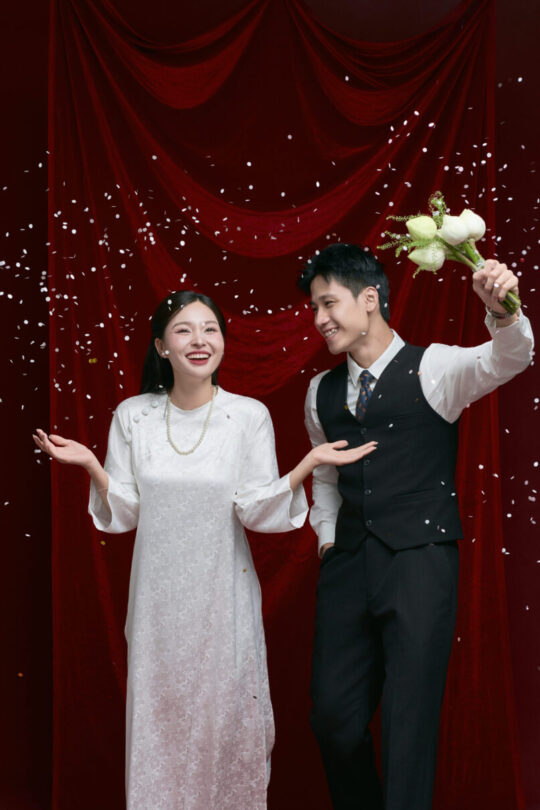 [New 8/2025] Chụp hình cưới cổ trang cần lưu ý vấn đề gì?