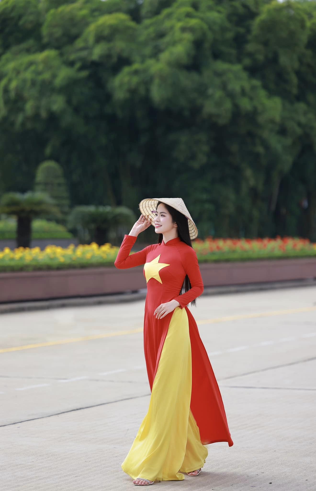 Bắt trends dịch vụ chụp ảnh áo dài 2/9 kỷ niệm 80 Quốc Khánh