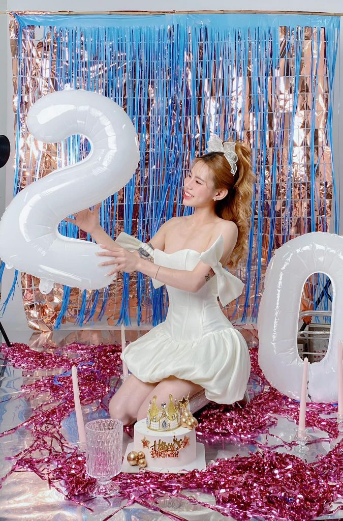 Concept chụp ảnh sinh nhật studio: Ý tưởng độc đáo cho ngày trọng đại Concept chụp ảnh sinh nhật studio: Ý tưởng độc đáo cho ngày trọng đại