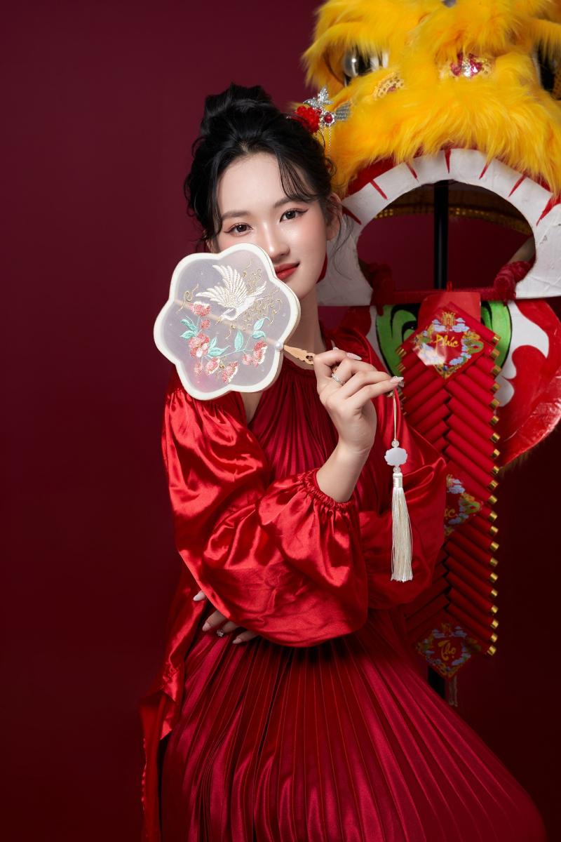 Cập nhật 10/2025: Xu hướng chụp ảnh nghệ thuật chân dung tại Huế mới nhất