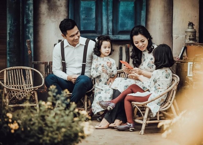 Tìm kiếm 10 dịch vụ ghép ảnh gia đình nổi tiếng tại Hà Nội