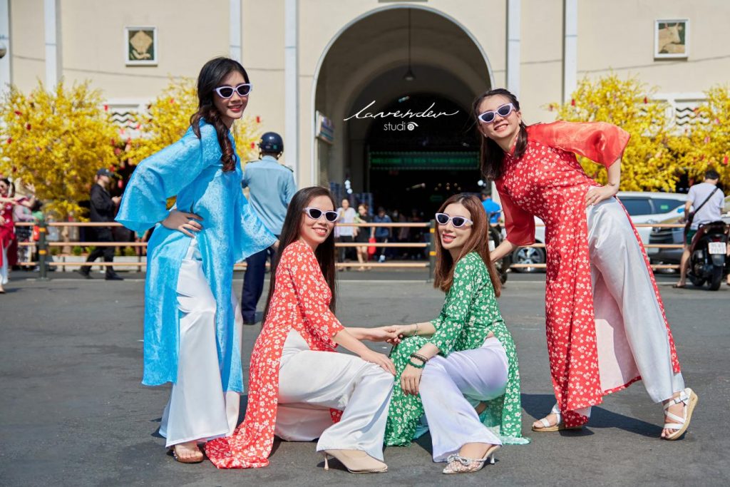 Dịch vụ chụp ảnh Tết 2026 áo dài gia đình & chân dung cá nhân Dịch vụ chụp ảnh Tết 2026 áo dài gia đình & chân dung cá nhân