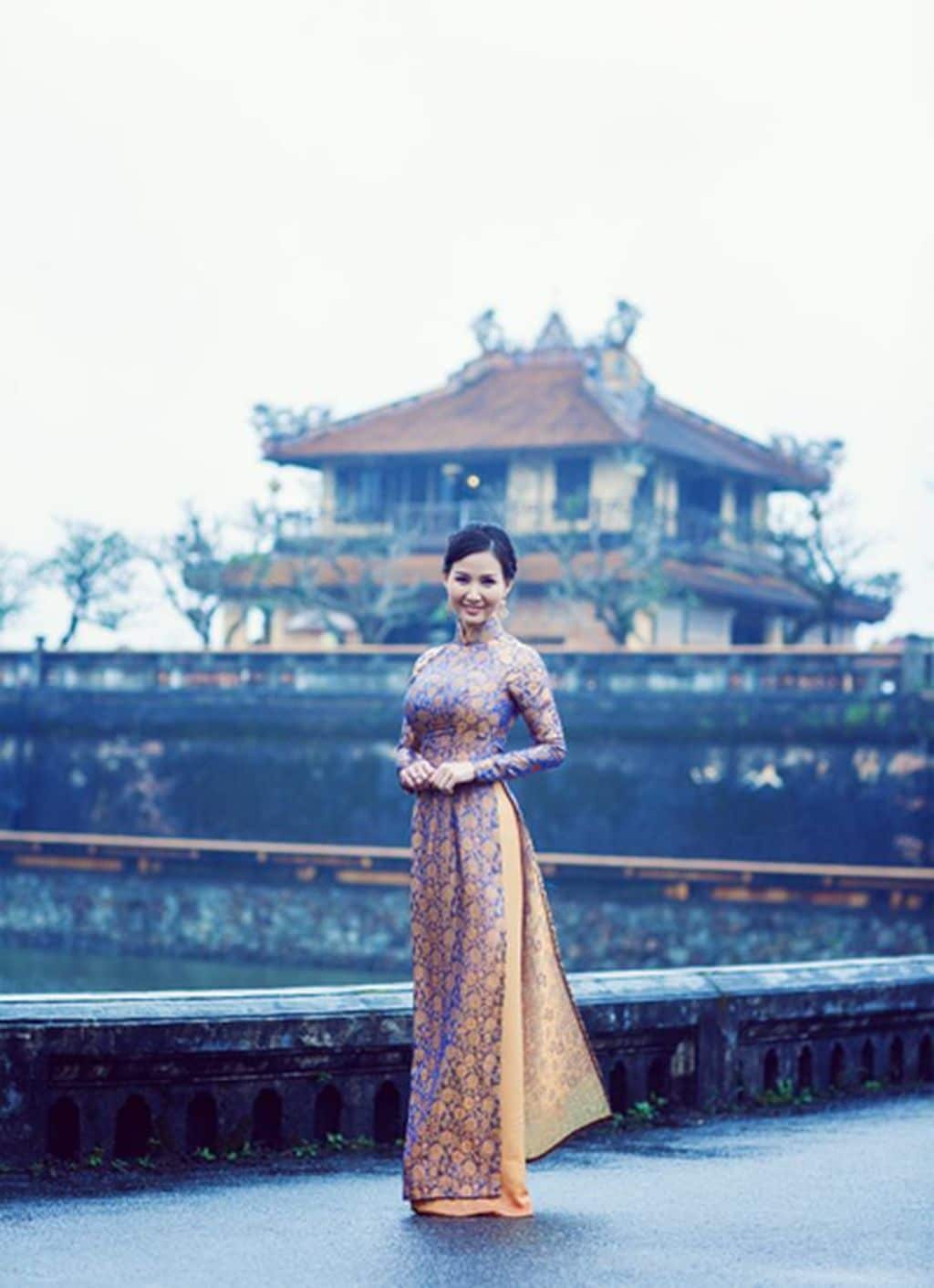 Chụp ảnh áo dài Tết 2026 tại Huế – Thanh lịch và truyền thống