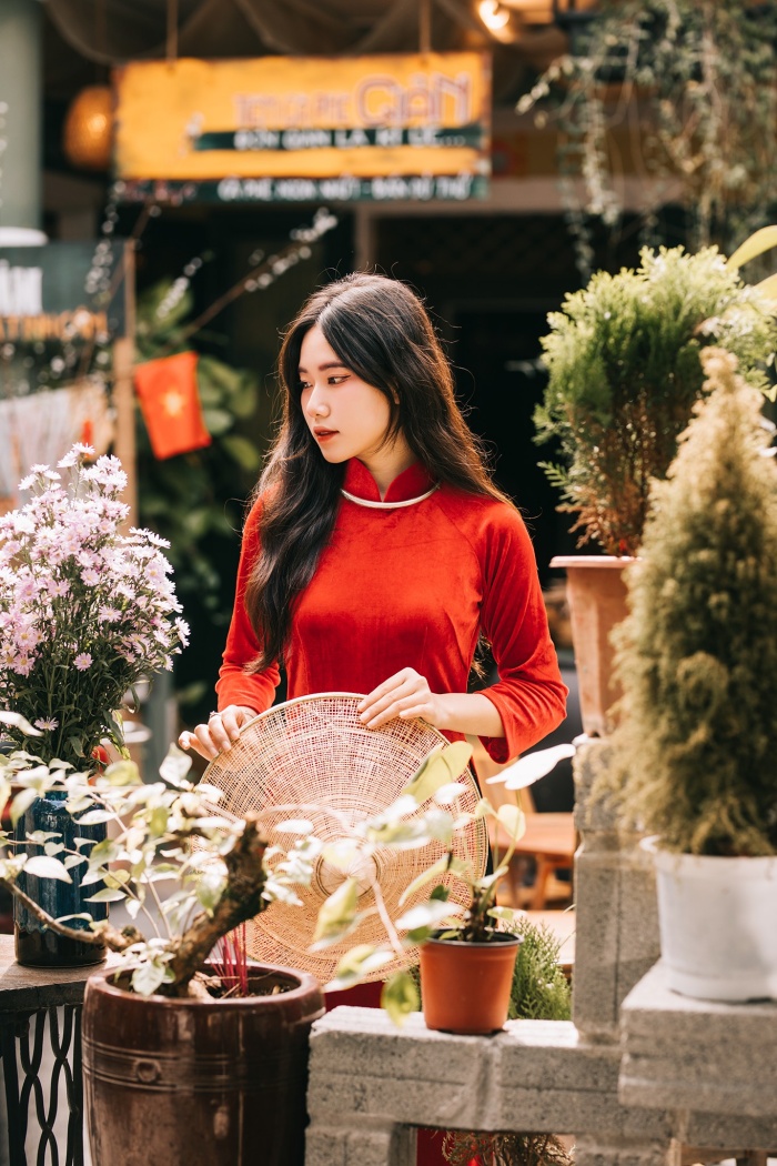 Bạn muốn biết Dịch Vụ Chụp Ảnh Tết 2026 Giá Rẻ Tại Huế