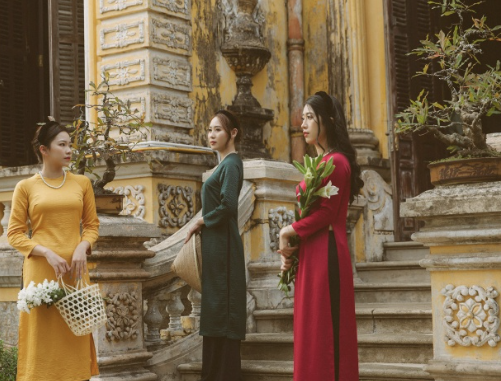 Bạn muốn biết Dịch Vụ Chụp Ảnh Tết 2026 Giá Rẻ Tại Huế