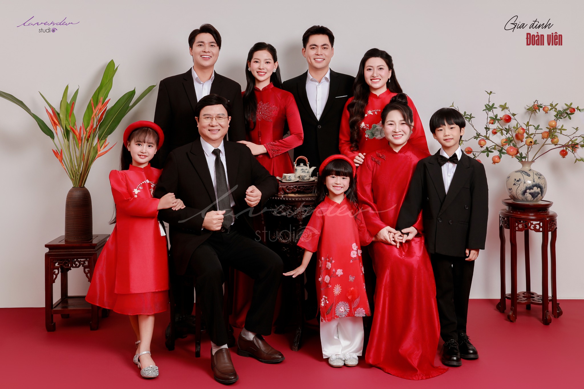 Chụp hình gia đình Tết 2026 tại TP.HCM: Truyền thống lên ngôi Chụp hình gia đình Tết 2026 tại TP.HCM: Truyền thống lên ngôi