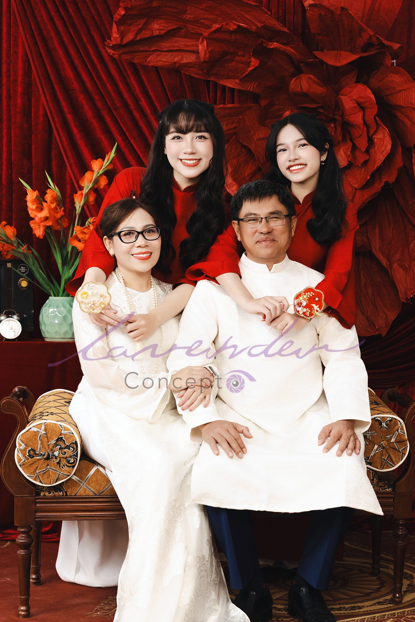 Chụp ảnh gia đình Tết 2026: Khi truyền thống kết hợp cùng hiện đại