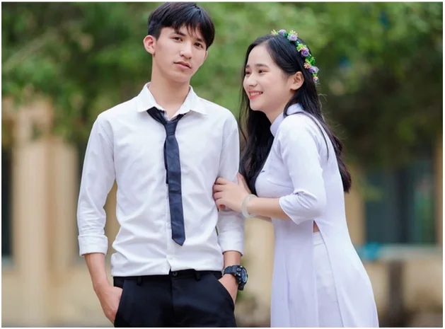 Chụp ảnh couple áo dài trắng 2026 – phong cách nhẹ nhàng và tinh tế Chụp ảnh couple áo dài trắng 2026 – phong cách nhẹ nhàng và tinh tế