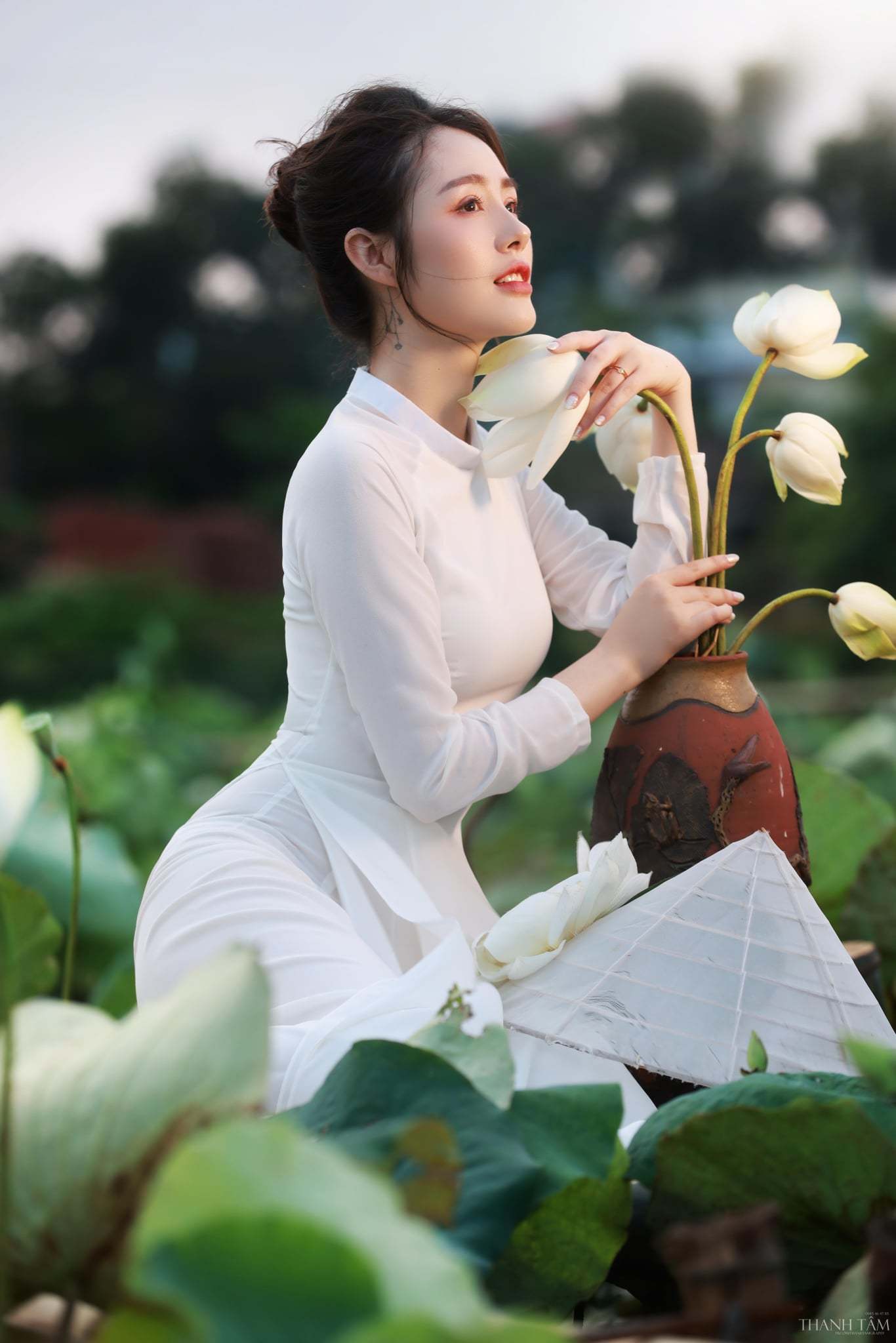 Chụp Ảnh Nghệ Thuật Vintage Mùa Hè 2026 Đầy Cảm Xúc Chụp Ảnh Nghệ Thuật Vintage Mùa Hè 2026 Đầy Cảm Xúc