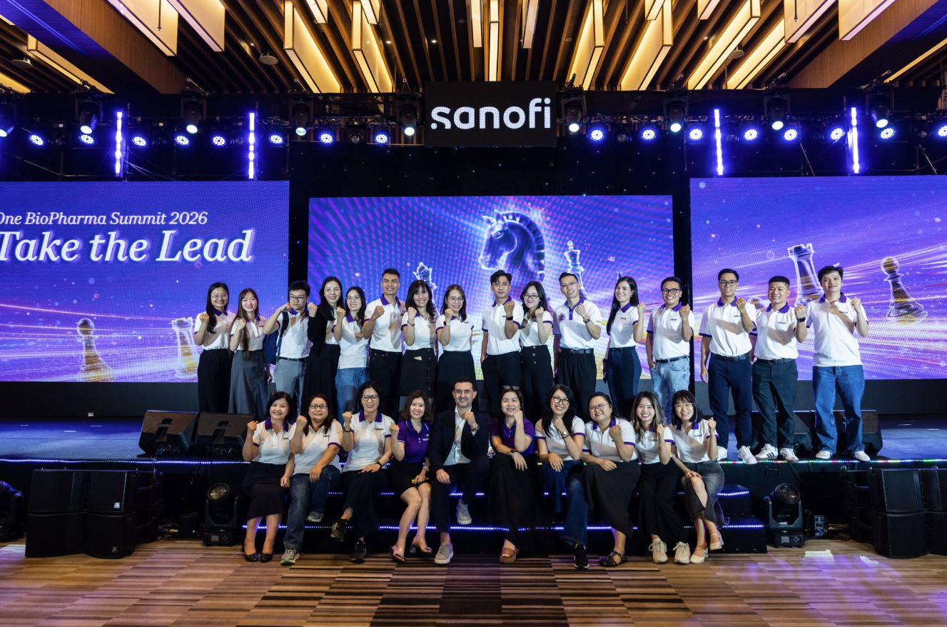 Dịch vụ chụp ảnh team building Đà Nẵng - Xu hướng 2026-2027 Dịch vụ chụp ảnh team building Đà Nẵng - Xu hướng 2026-2027