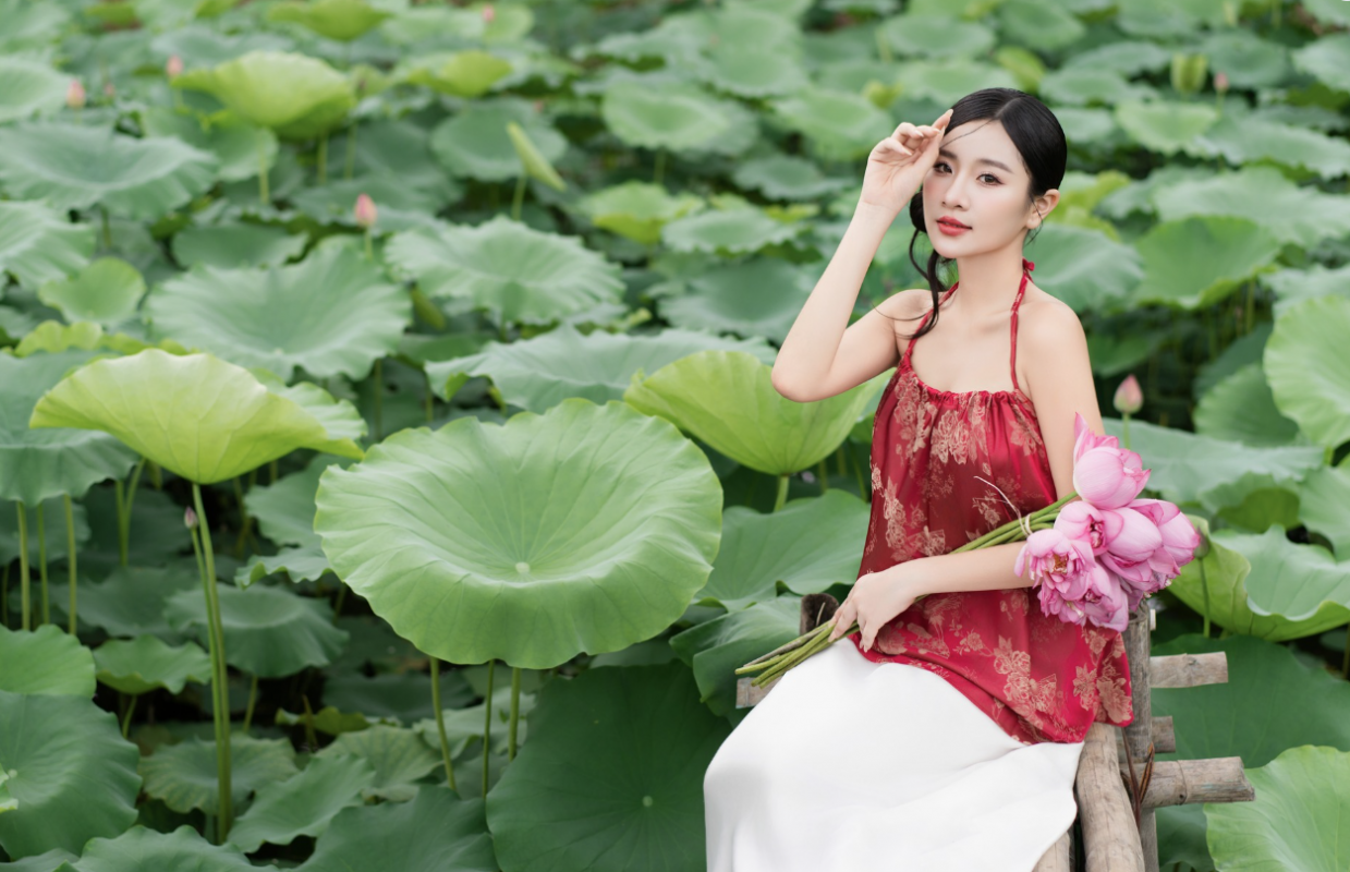 Concept chụp ảnh nghệ thuật hè 2026 ngoại cảnh tại Hà Nội