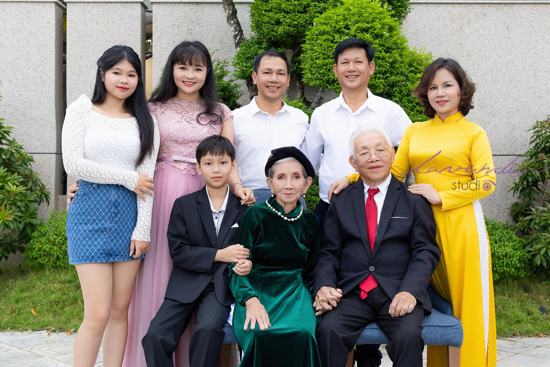 Chụp Ảnh Áo Dài Tết Cùng Gia Đình Đầy Ý Nghĩa Chụp Ảnh Áo Dài Tết Cùng Gia Đình Đầy Ý Nghĩa