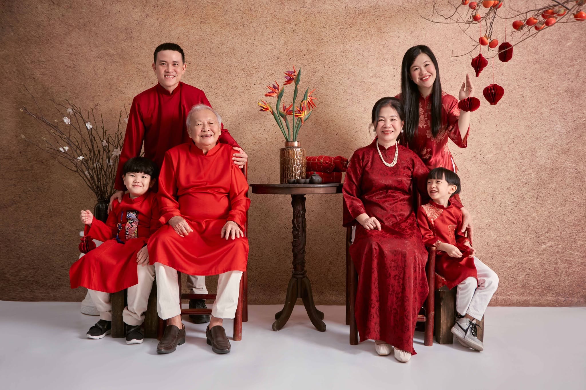 Studio chụp ảnh gia đình nghệ thuật tại TP.HCM (6) Studio chụp ảnh gia đình nghệ thuật tại TP.HCM (6)